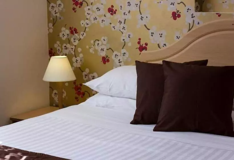 اتاق استاندارد, The Brent Hotel   London   Wembley