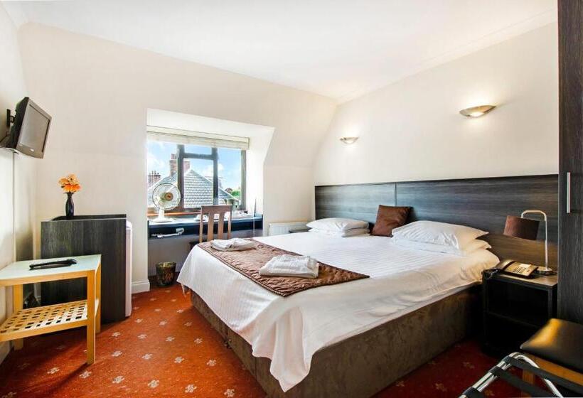 Номер Deluxe, The Brent Hotel   London   Wembley