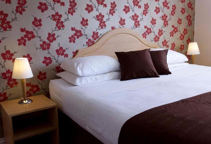 Семейный Номер Deluxe, The Brent Hotel London Wembley