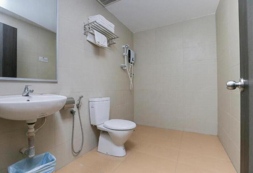 Apartament Rodzinny, Oyo 89915 East Mount