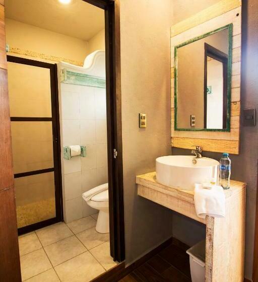 اتاق استاندارد با تخت بزرگ, All Riviera