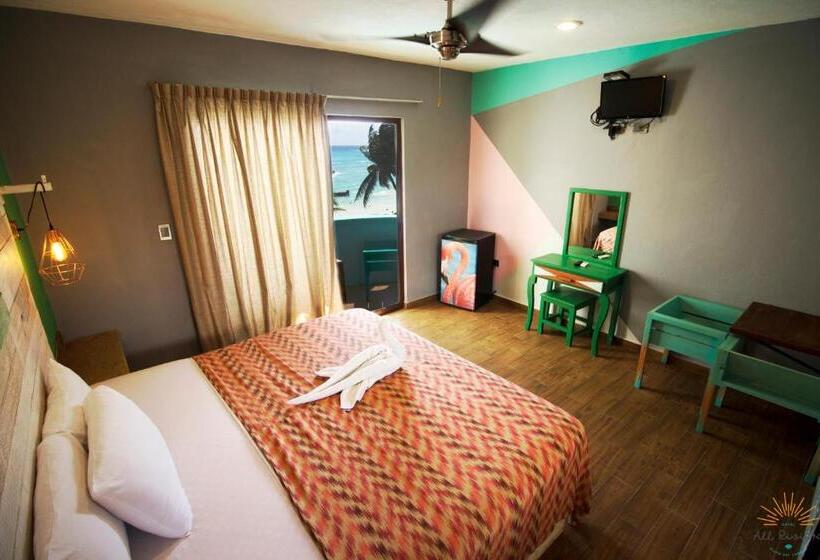 اتاق استاندارد با تخت بزرگ, All Riviera