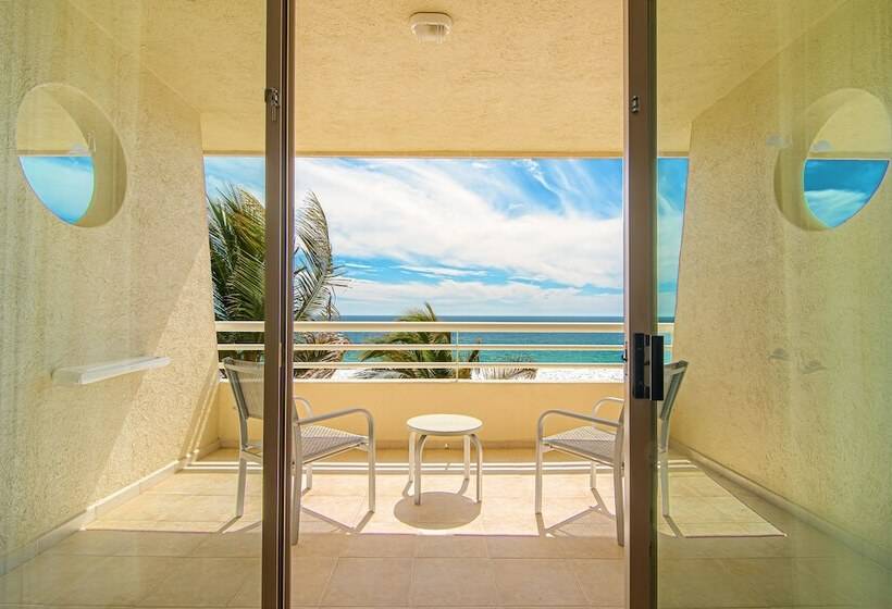 חדר פרמיום, Gr Solaris Lighthouse