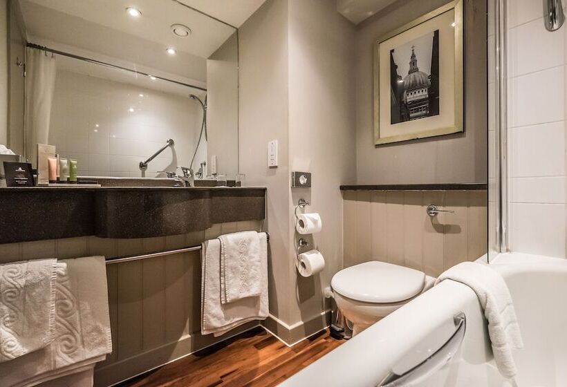 古典房间, Bridge