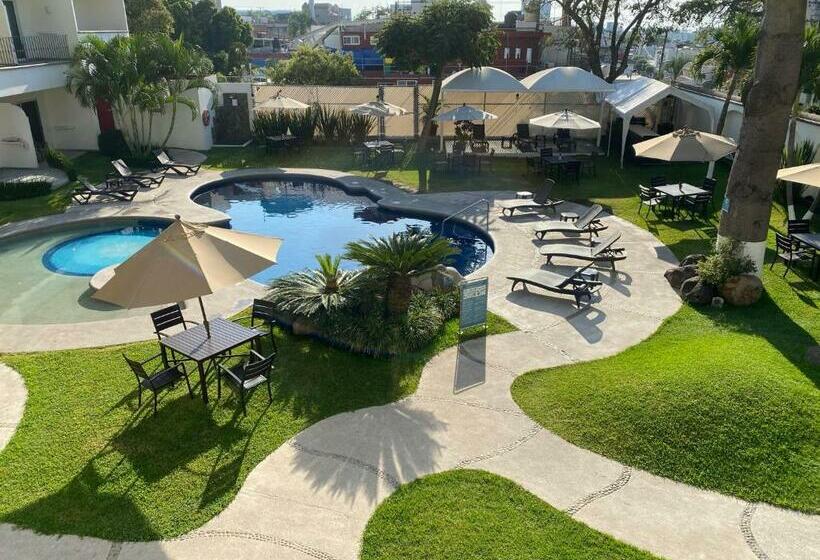 行政房间, Casa Francisco