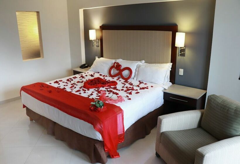 行政房间, Casa Francisco