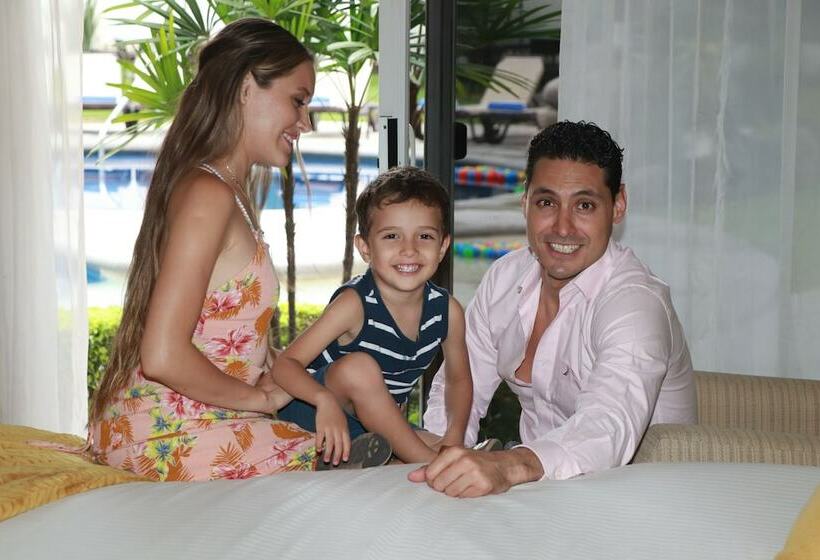 行政房间, Casa Francisco