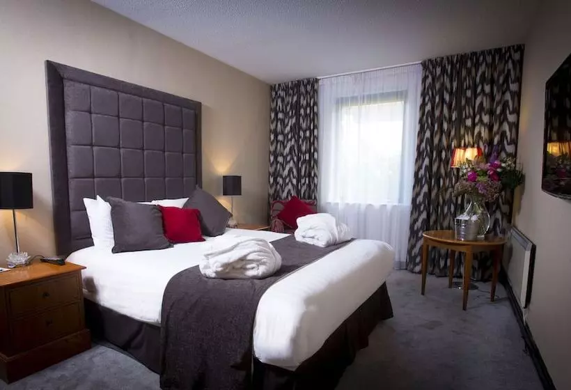 Sviitti, Cedar Court Bradford