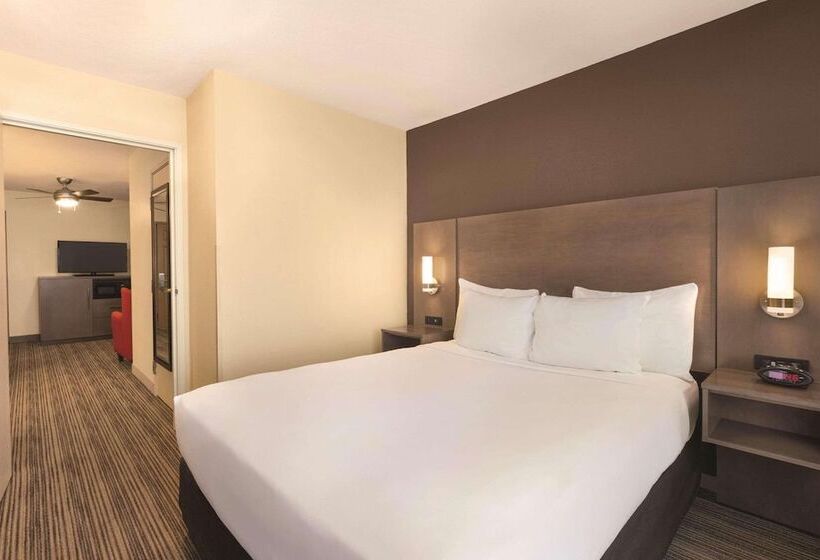 Люкс, Country Inn & Suites By Radisson, Albert Lea, Mn