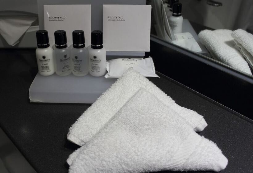 스탠다드 룸, Crowne Plaza London Docklands, An Ihg