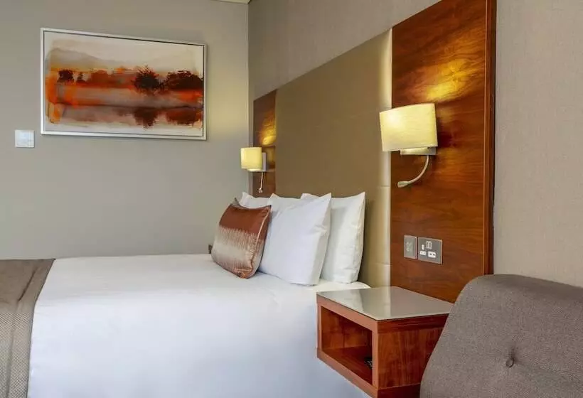 スタンダードルーム, Crowne Plaza London   Docklands, An Ihg