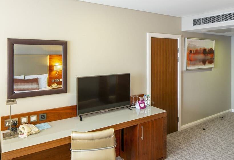 غرفه قياسيه سريرين مزدوجين, Crowne Plaza London   Docklands, An Ihg