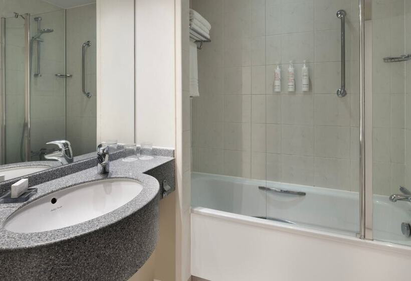 豪华房间, Delta Hotels By Marriott Waltham Abbey