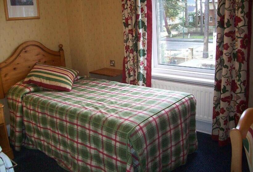 标准单人间, Elstead