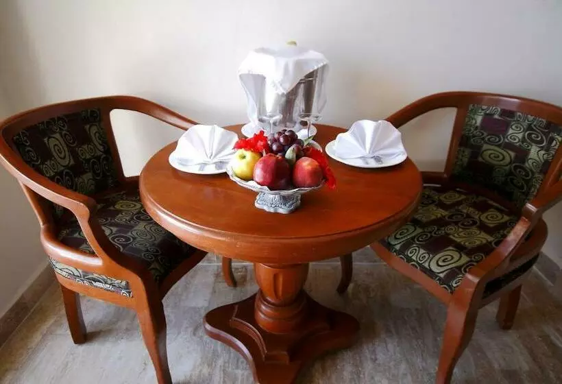 クラブルーム, Golden Parnassus All Inclusive Resort & Spa   Adults Only