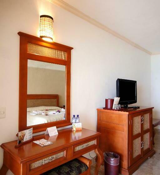 Club Zimmer, Golden Parnassus All Inclusive Resort & Spa   Adults Only