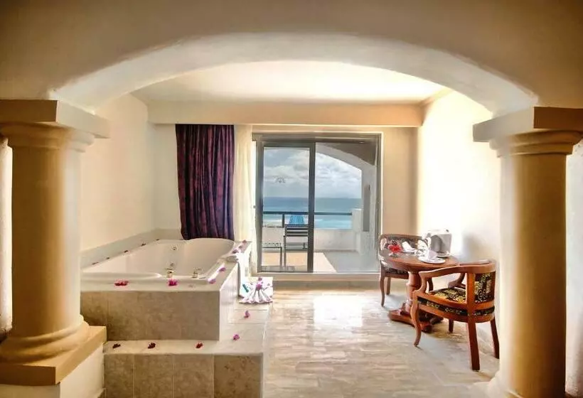 クラブルーム, Golden Parnassus All Inclusive Resort & Spa   Adults Only