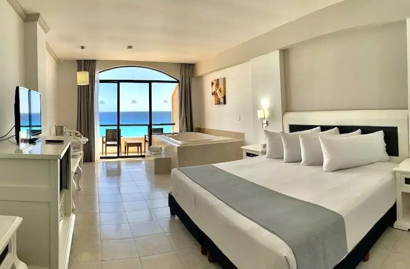 キングサイズベッドのクラブルーム, Golden Parnassus All Inclusive Resort & Spa   Adults Only