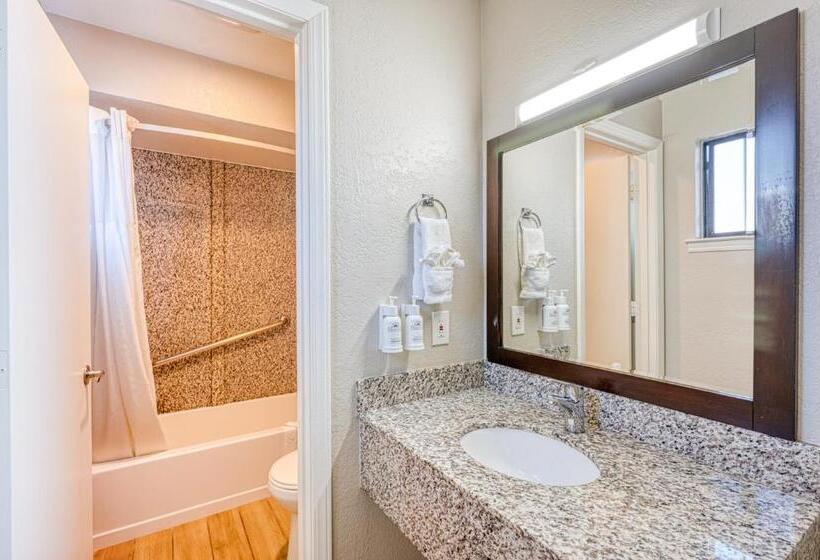 Номер Deluxe Вид на Город, Harbor House Inn