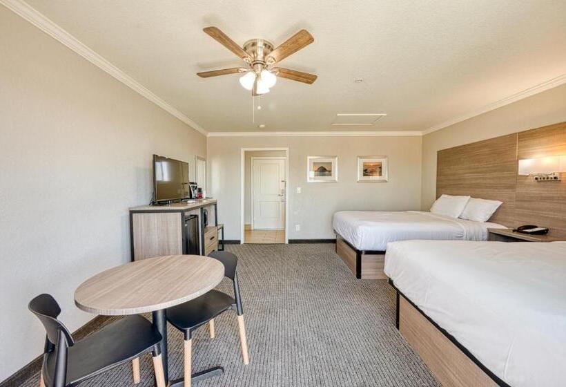 غرفة ديلوكس مطلة على المدينة, Harbor House Inn