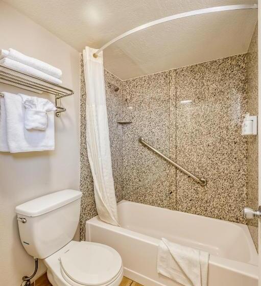 غرفة قياسية سرير كينج, Harbor House Inn