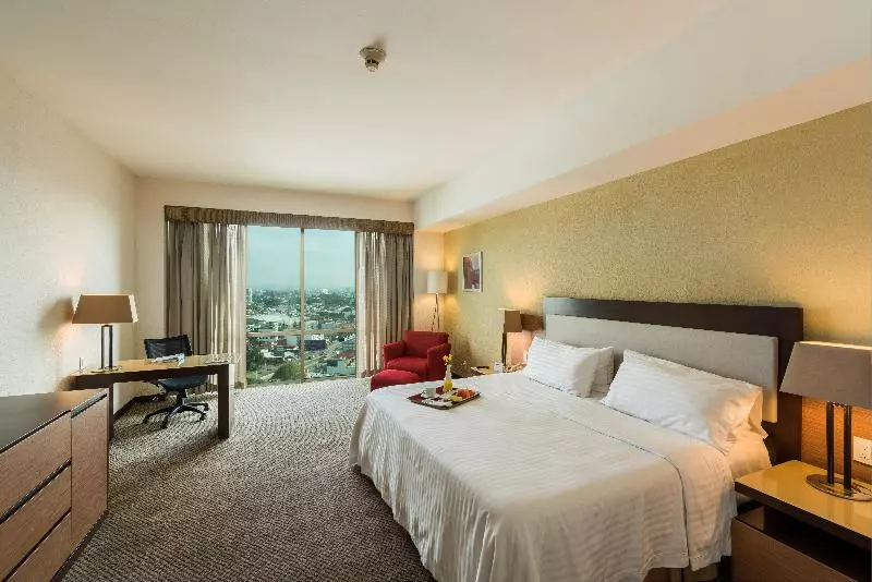 Standard-huone King-vuode, Holiday Inn Guadalajara Select, An Ihg