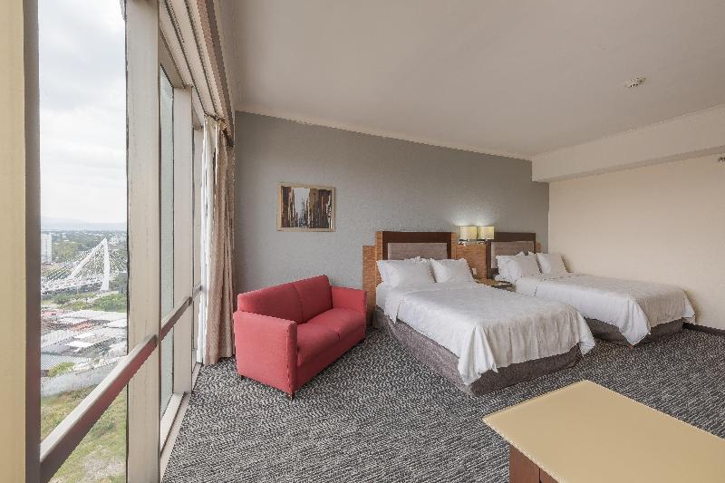 Chambre Executive, Holiday Inn Guadalajara Select, An Ihg