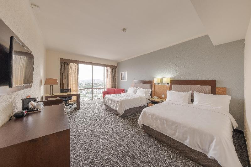 חדר אקזקיוטיב, Holiday Inn Guadalajara Select, An Ihg