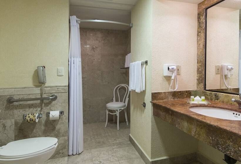 Номер Стандарт, Holiday Inn Queretaro Centro Historico, An Ihg