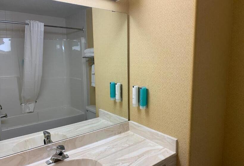 スーペリアールーム, Merit Hotel & Suites