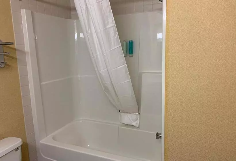 اتاق کلاس بیزنس, Merit Hotel & Suites