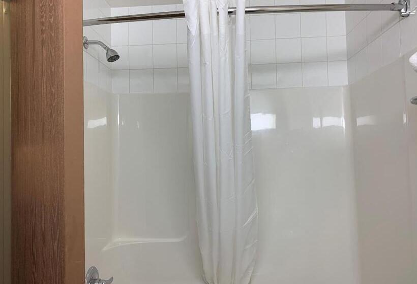 スーペリアールーム, Merit Hotel & Suites