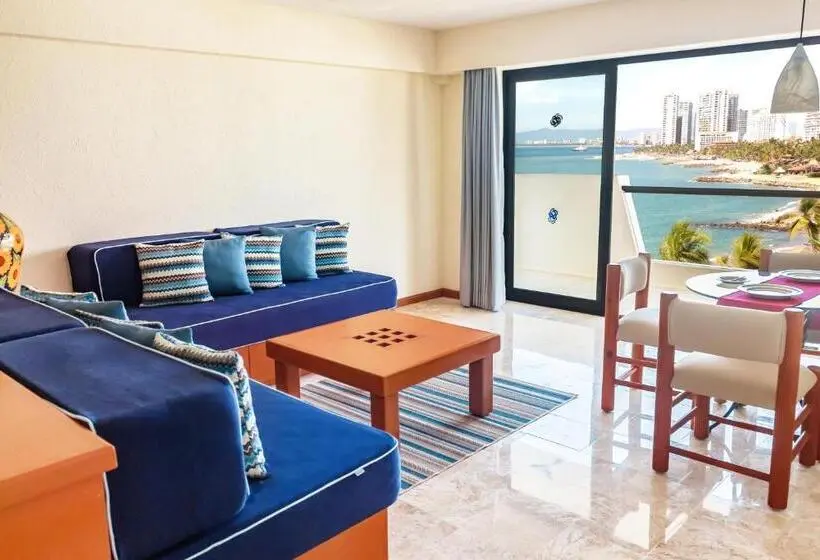 スイート, Plaza Pelicanos Grand Beach Resort All Inclusive