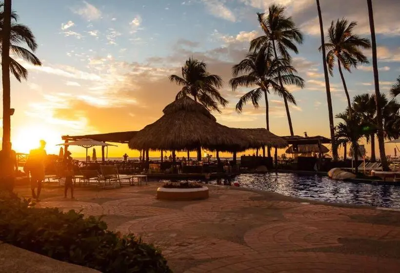 スイート, Plaza Pelicanos Grand Beach Resort All Inclusive