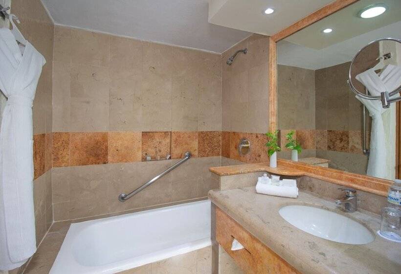 Standardrum, Plaza Pelicanos Grand Beach Resort All Inclusive
