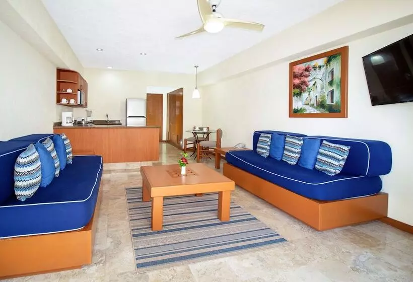 スイート, Plaza Pelicanos Grand Beach Resort All Inclusive
