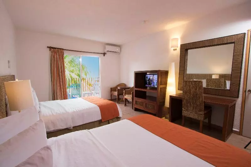اتاق استاندارد, Grand Decameron Complex Bucerias, A Trademark All Inclusive Resort
