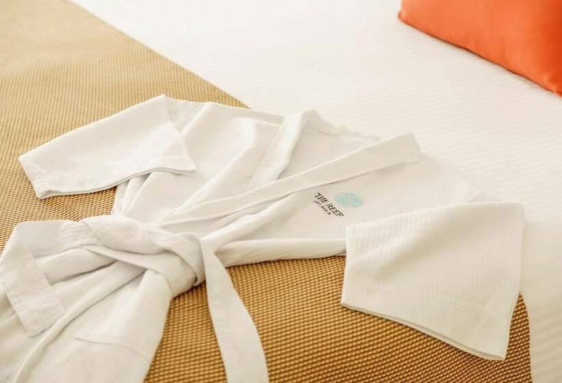 프리미엄 룸 측면 바다 전망, The Reef Coco Beach