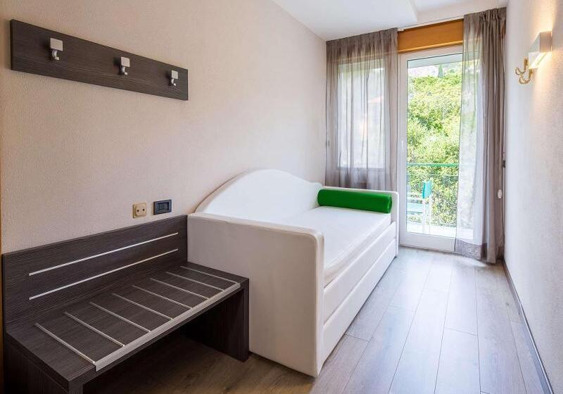 غرفة قياسية سرير كينج, Wingate By Wyndham Gillette Near Camplex