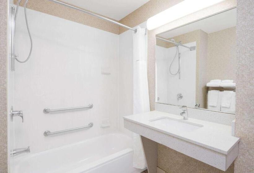 غرفة قياسية لذوى الاحتياجات الخاصة, Wingate By Wyndham Gillette Near Camplex