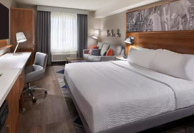 キングサイドベッドのスタンダードワンルーム, Four Points By Sheraton Vaughan