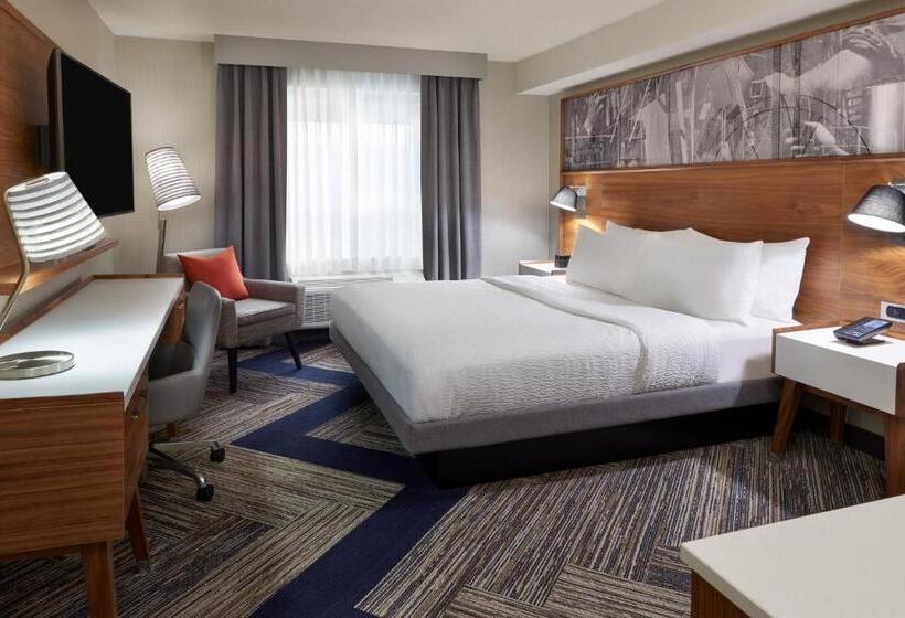 キングサイドベッドのスタンダードワンルーム, Four Points By Sheraton Vaughan