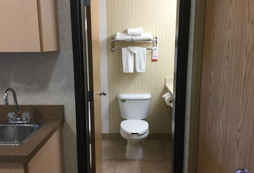 جناح غرفتين نوم, Super 8 By Wyndham Grande Prairie