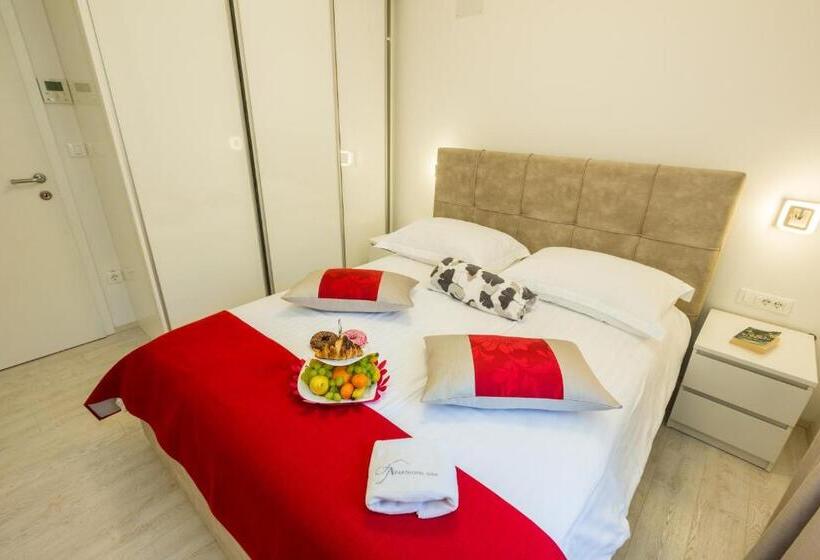 Апартаменты Deluxe 1 Спальня, Aparthotel Gimi