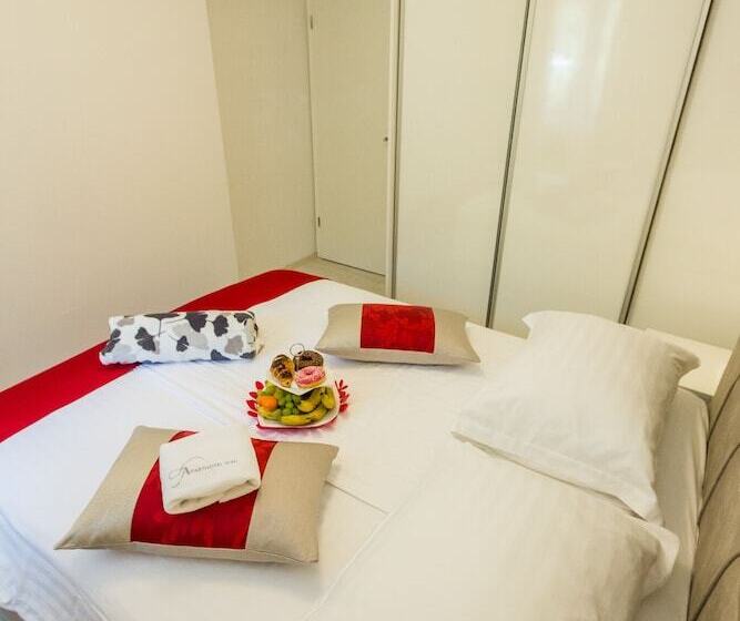 Апартаменты Deluxe 1 Спальня, Aparthotel Gimi