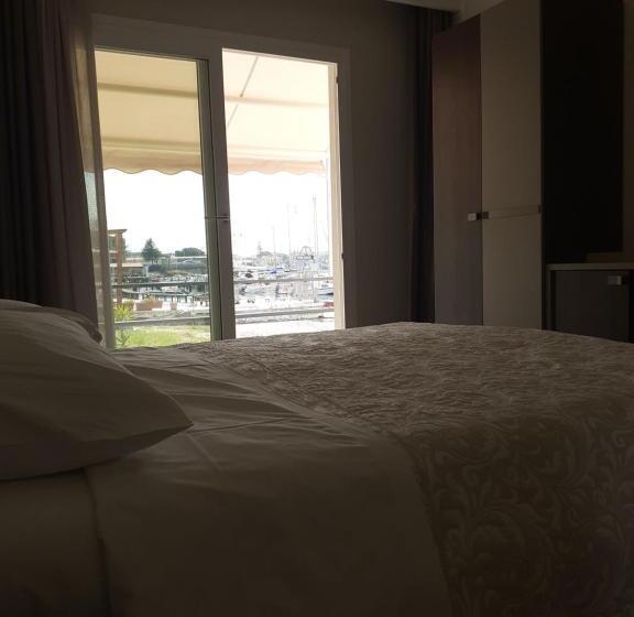 Стандартный Номер Кровать Кинг, Saraceno