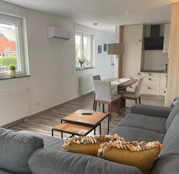 带1个卧室的豪华公寓, Casalino