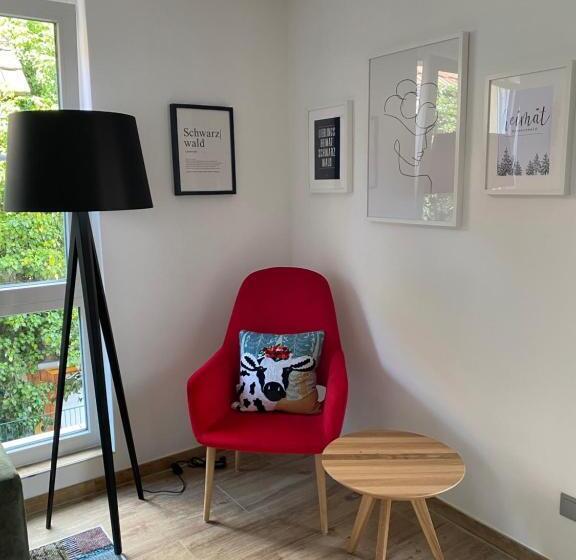 דירת חדר, Der Ochsen