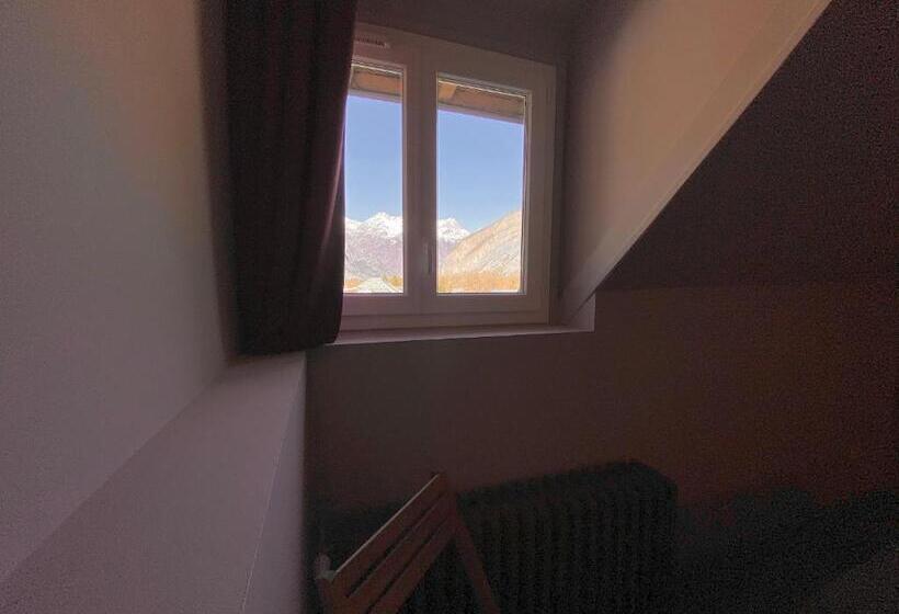 高级单人间, Oberland