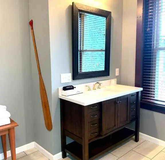 Executive-sviitti, Naples